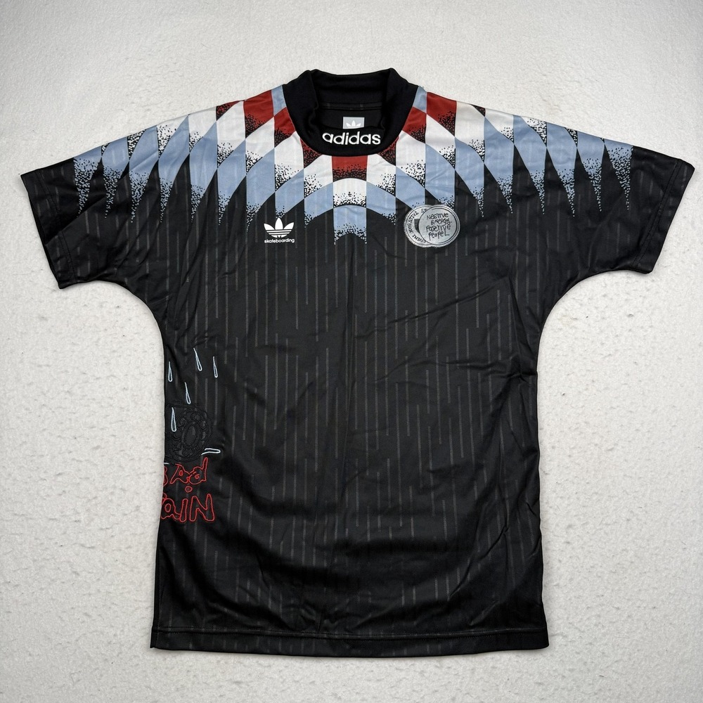 Adidas Shirt Mens Small Black Skateboarding Silvas 95 Short Sleeve Jersey